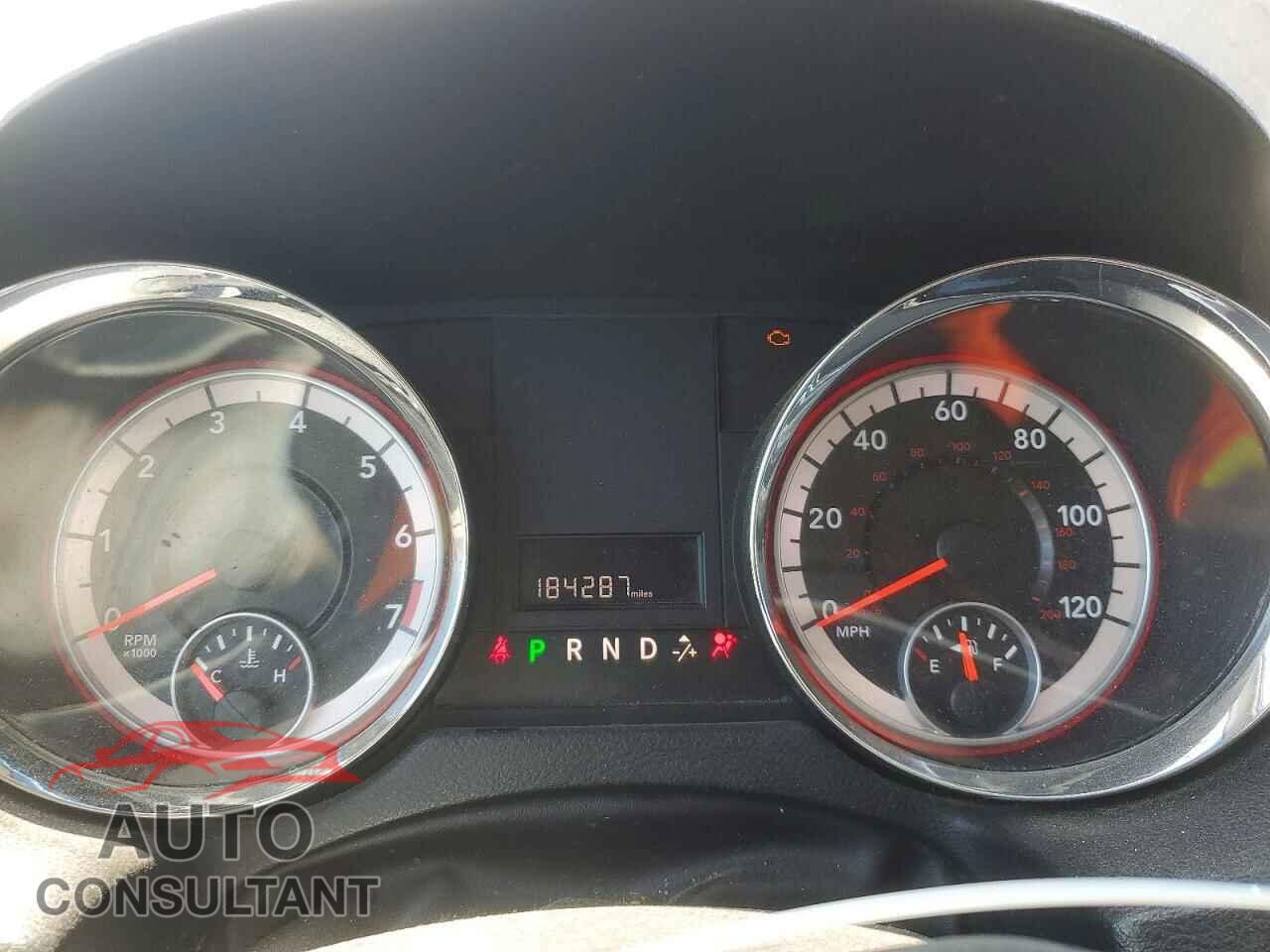 DODGE CARAVAN 2013 - 2C4RDGCG6DR524357