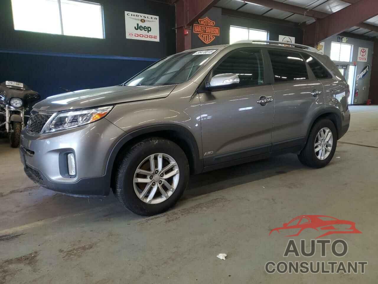 KIA SORENTO 2015 - 5XYKTDA74FG608920