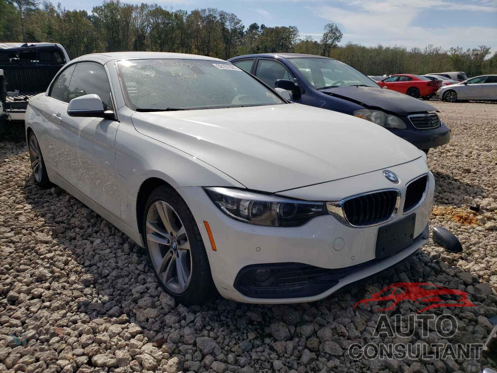 BMW 4 SERIES 2018 - WBA4Z1C51JEC70153