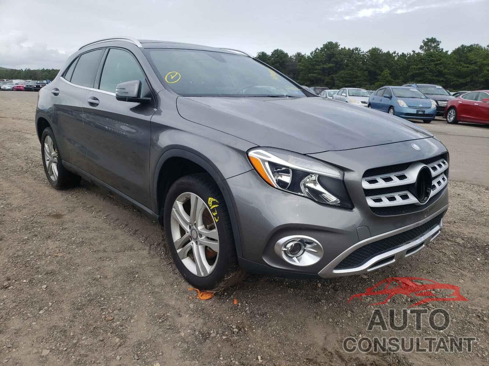 MERCEDES-BENZ GLA-CLASS 2018 - WDCTG4GB5JJ370941