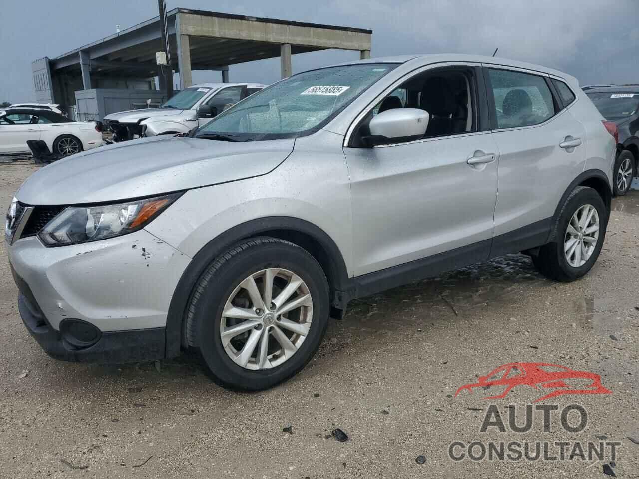 NISSAN ROGUE 2017 - JN1BJ1CP1HW018619