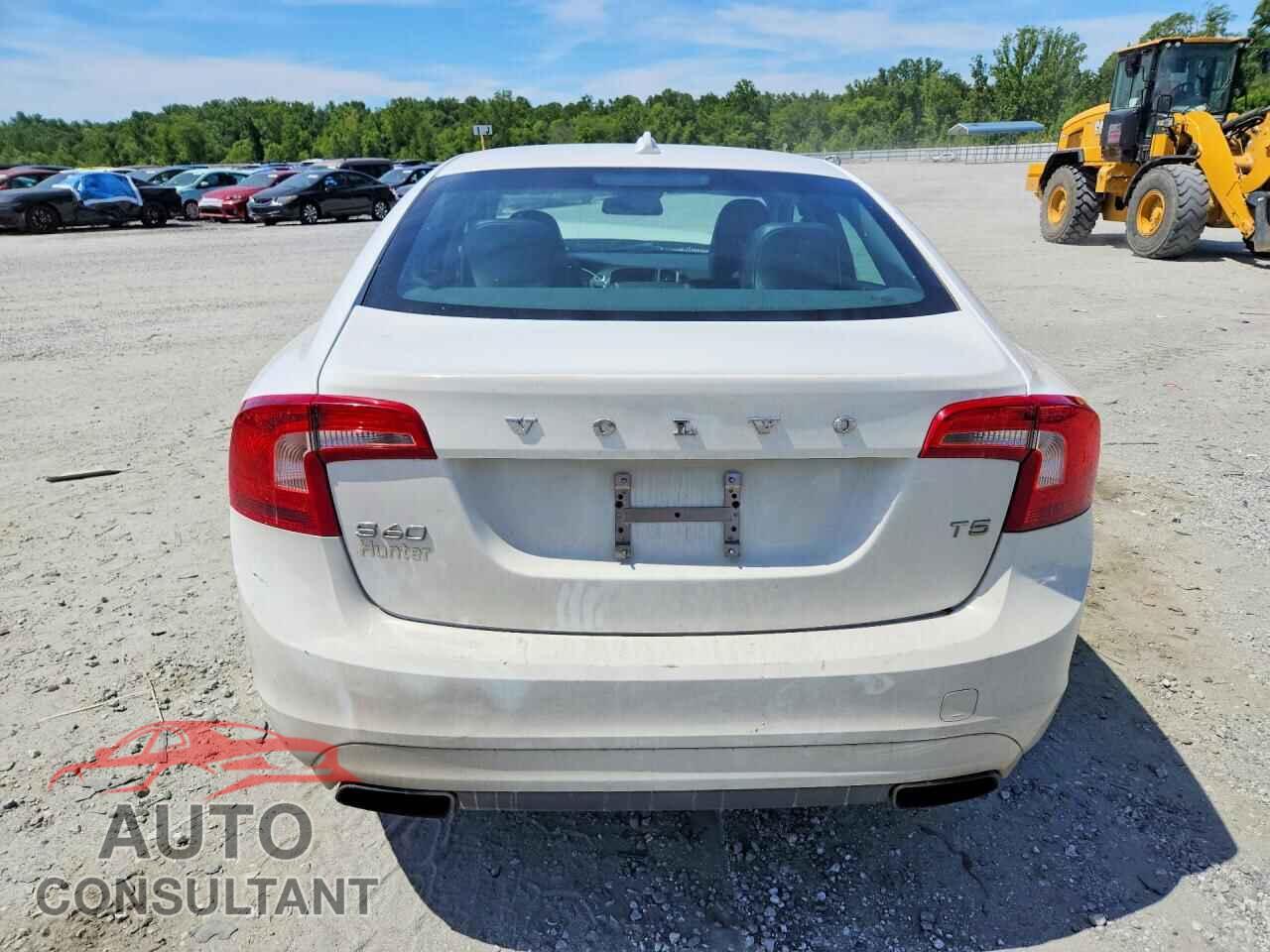 VOLVO S60 2014 - YV1612FS2E2283793