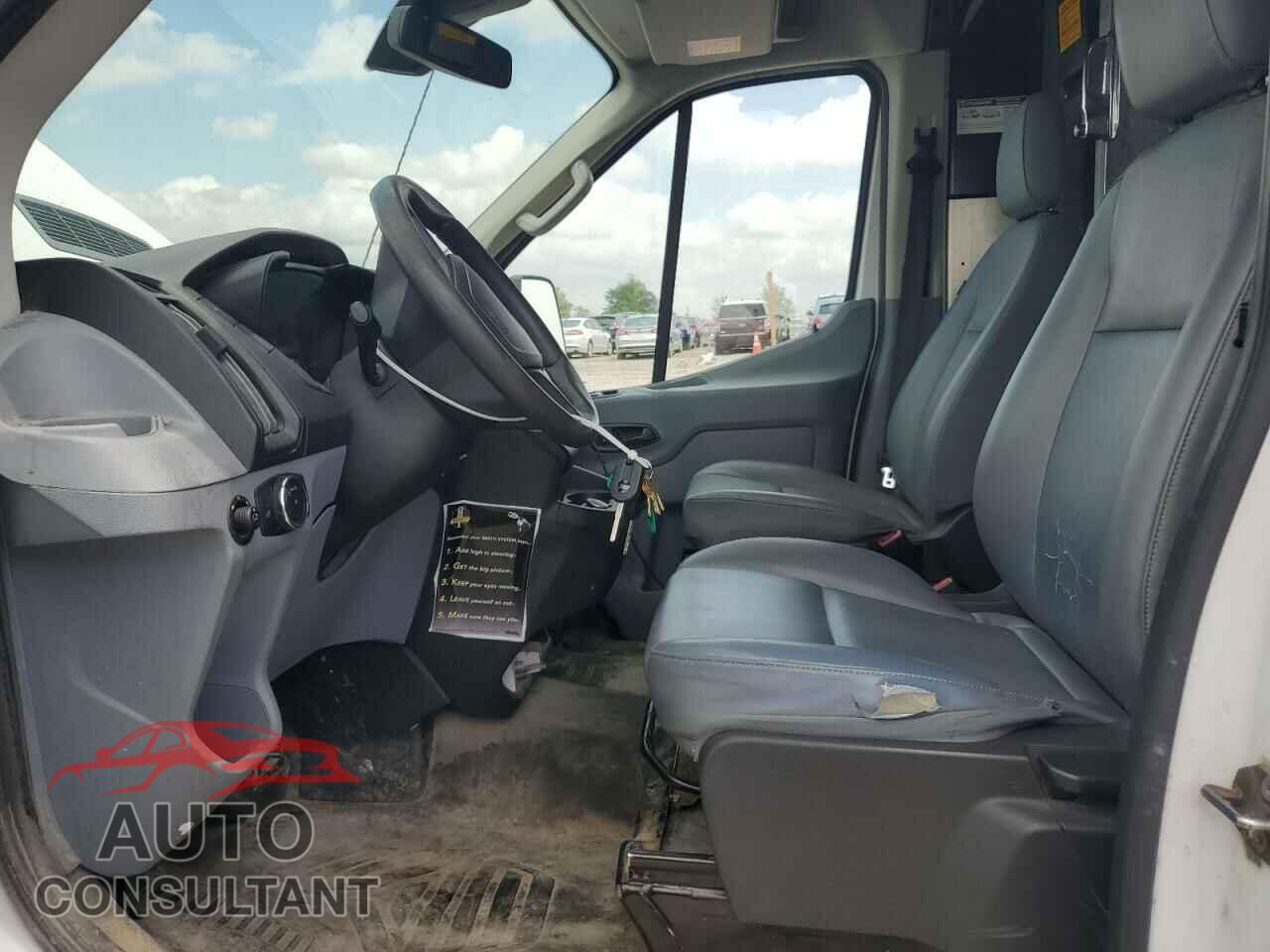 FORD TRANSIT 2019 - 1FTYE2CM9KKA16350