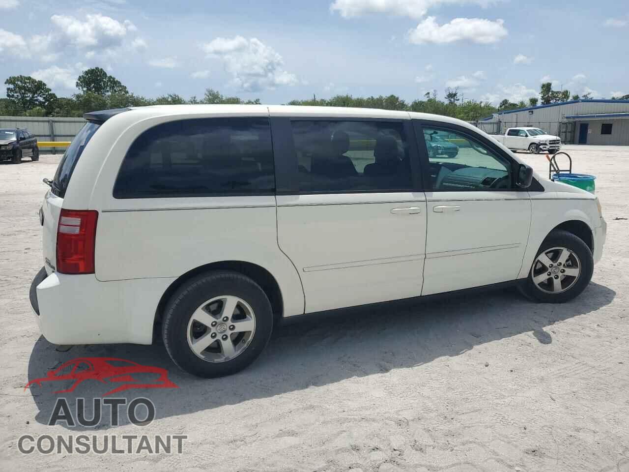 DODGE CARAVAN 2010 - 2D4RN4DE1AR384404