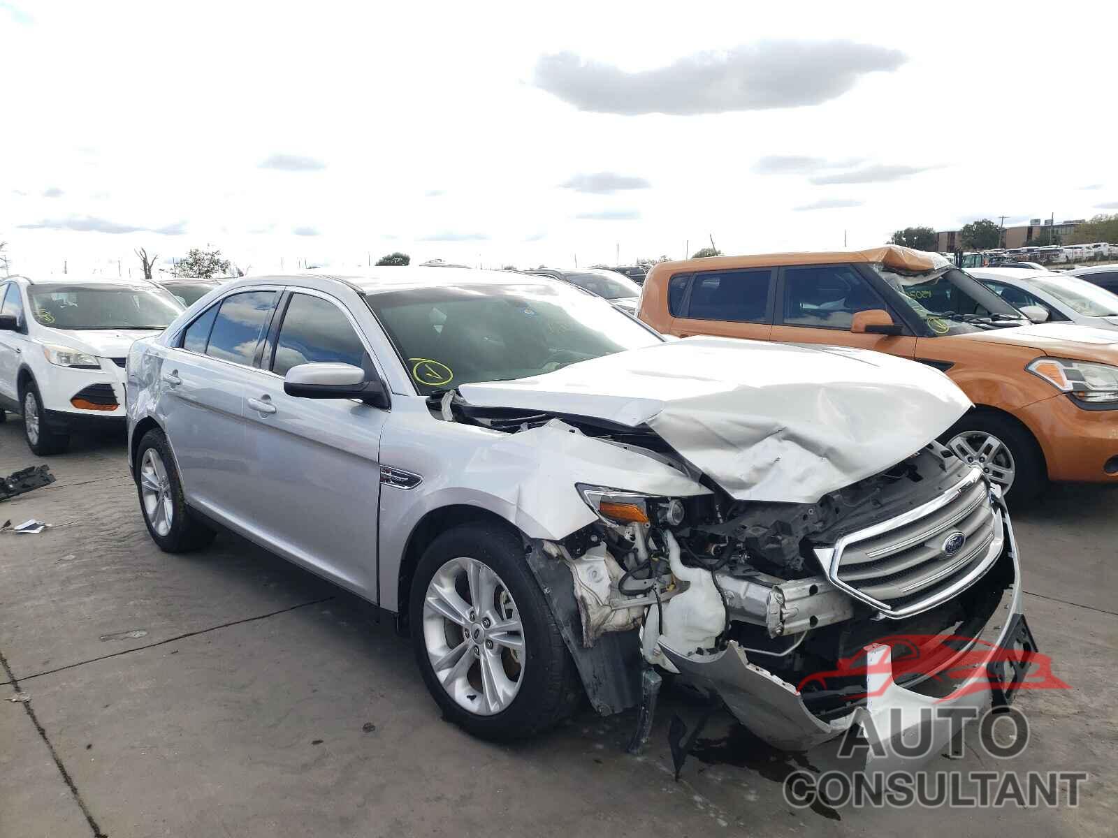 FORD TAURUS 2017 - 1FAHP2E80HG127719