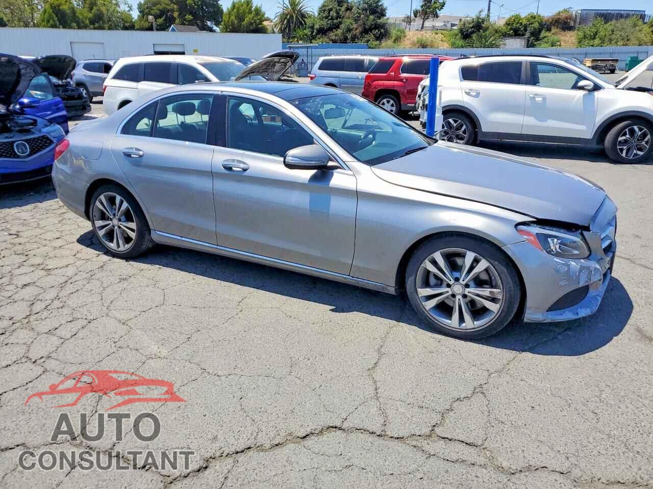 MERCEDES-BENZ C-CLASS 2015 - 55SWF4JB3FU065661