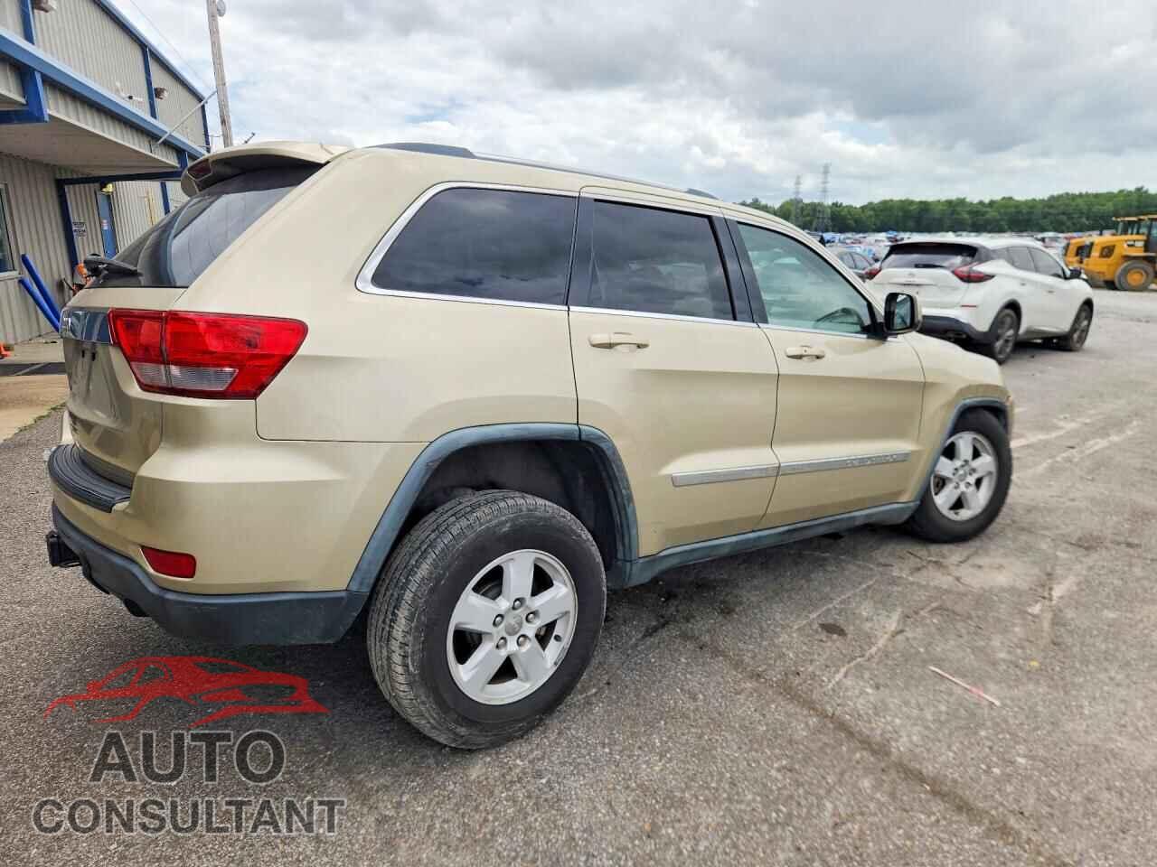 JEEP CHEROKEE 2011 - 1J4RR4GG2BC643310