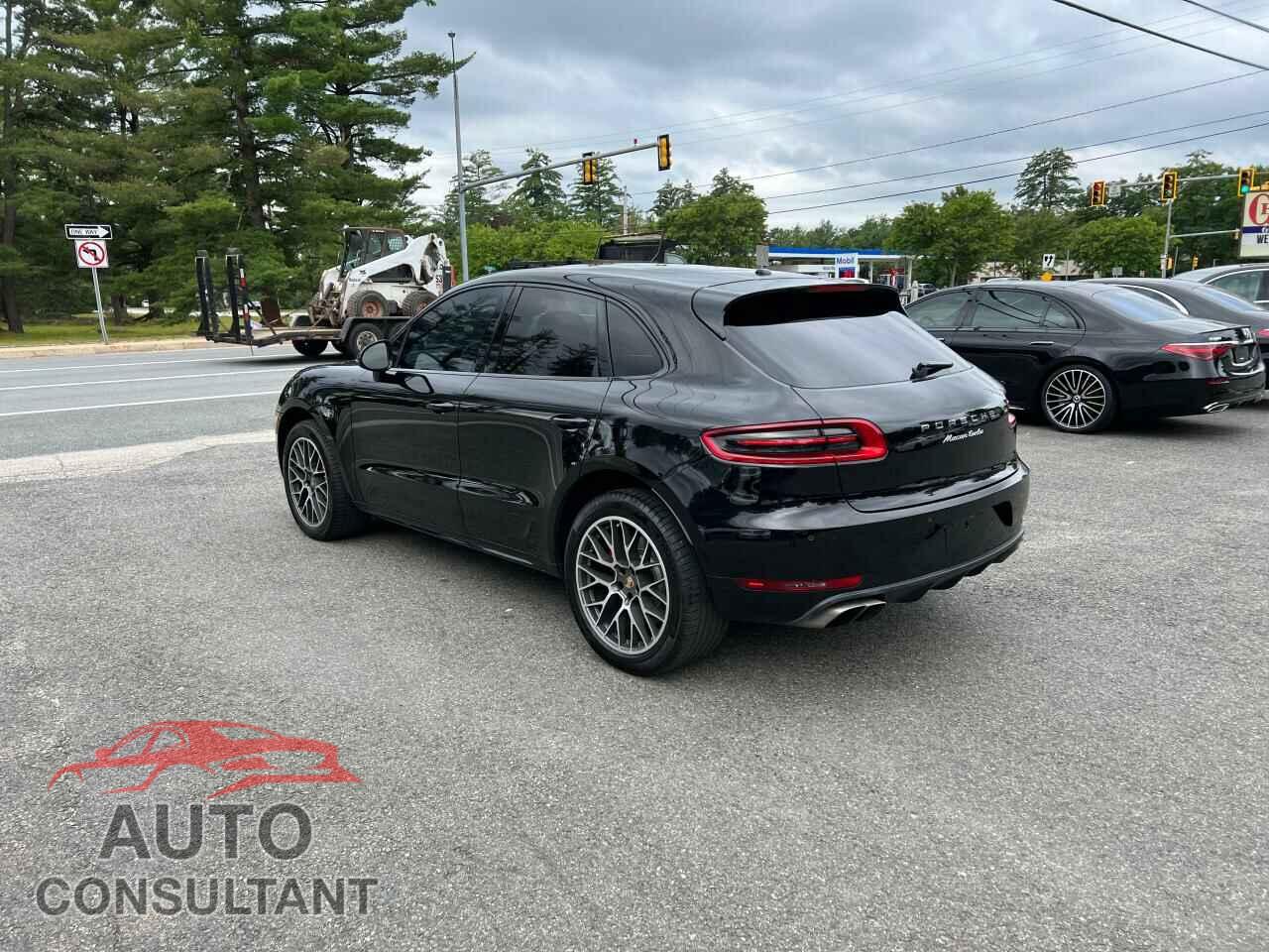 PORSCHE MACAN 2015 - WP1AF2A58FLB93335