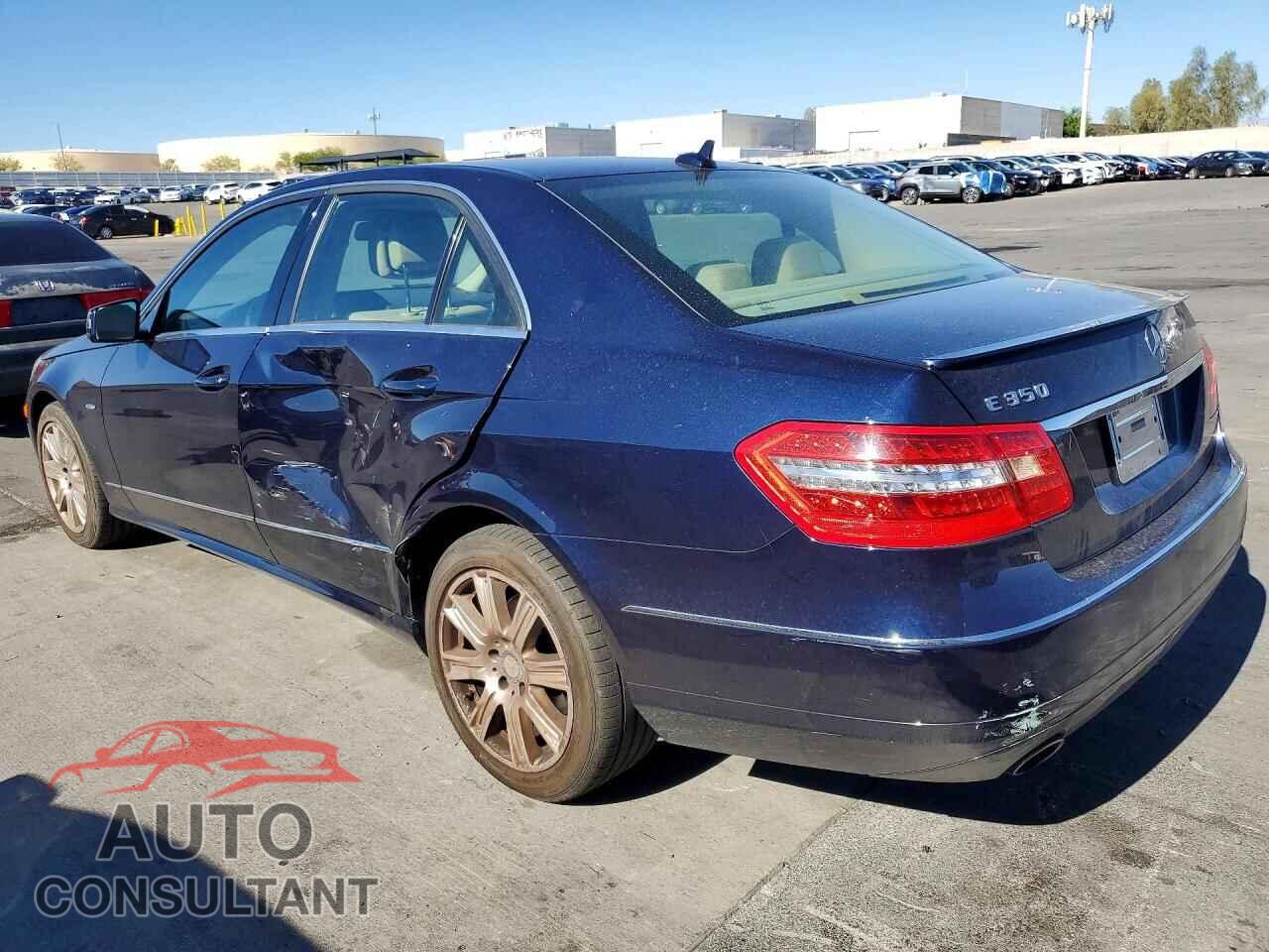 MERCEDES-BENZ E-CLASS 2012 - WDDHF5KB8CA596332