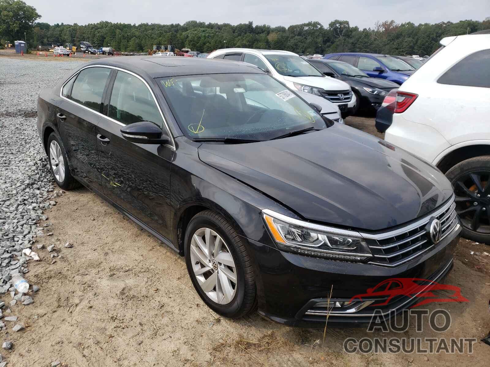 VOLKSWAGEN PASSAT 2018 - 1VWBA7A30JC048280