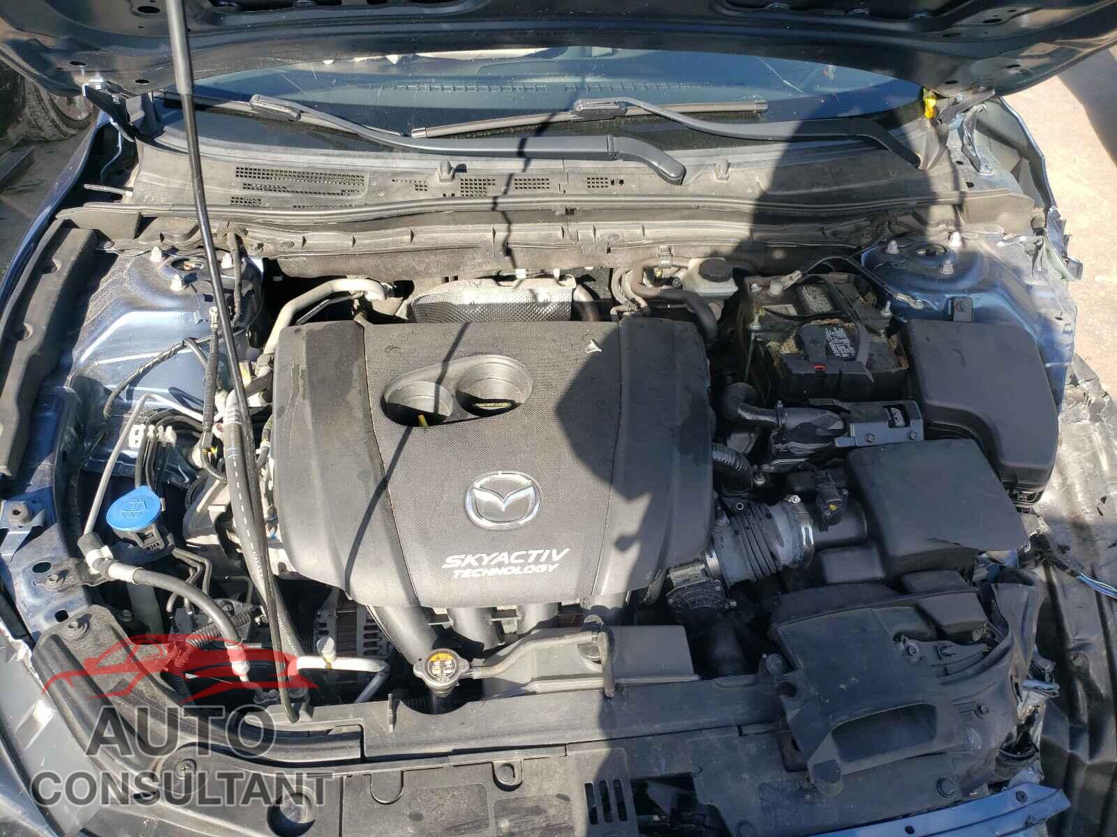 MAZDA 3 2017 - 3MZBN1U76HM117272