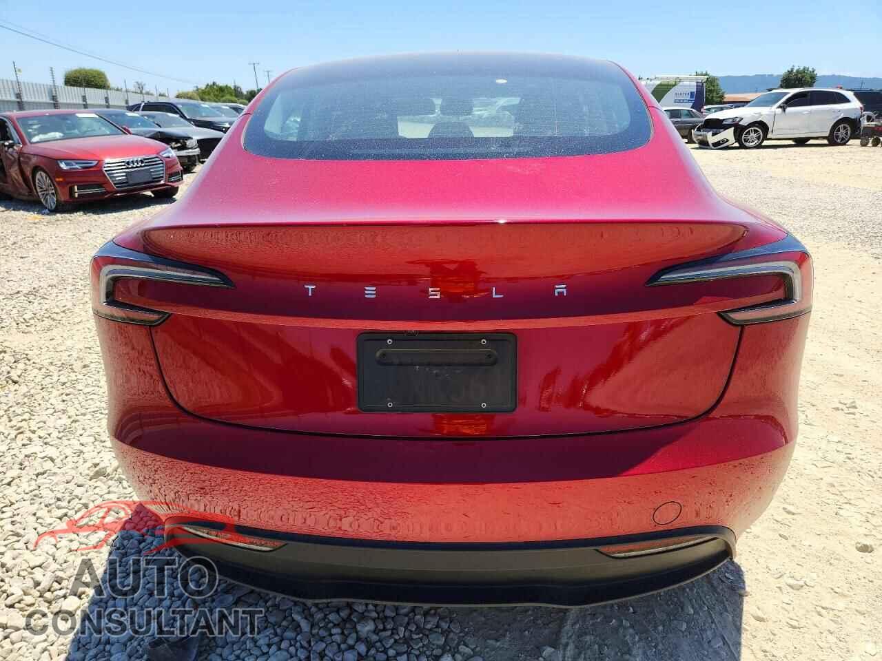 TESLA MODEL 3 2025 - 5YJ3E1EA8SF046444