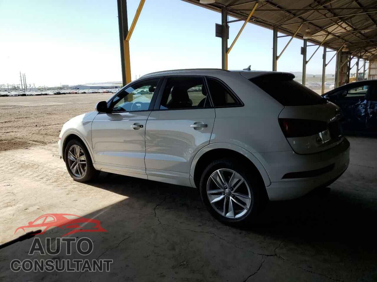 AUDI Q3 2017 - WA1ECCFS1HR003563