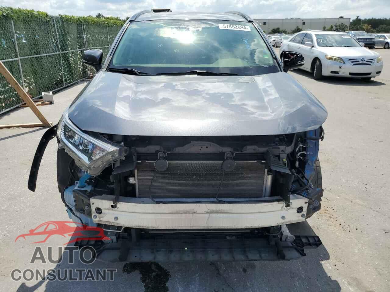 TOYOTA RAV4 2020 - JTMP1RFVXLD055331