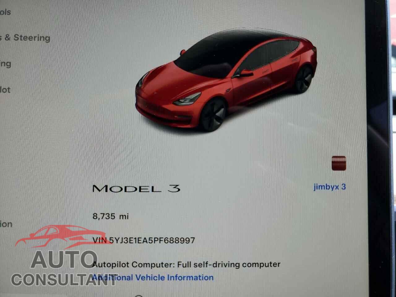 TESLA MODEL 3 2023 - 5YJ3E1EA5PF688997
