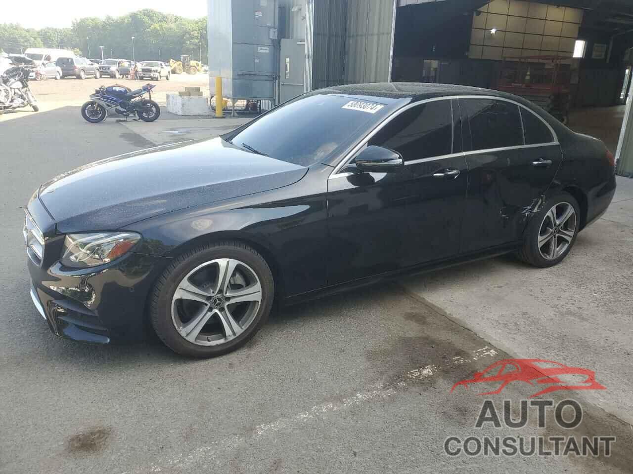 MERCEDES-BENZ E-CLASS 2018 - WDDZF4KB5JA418910