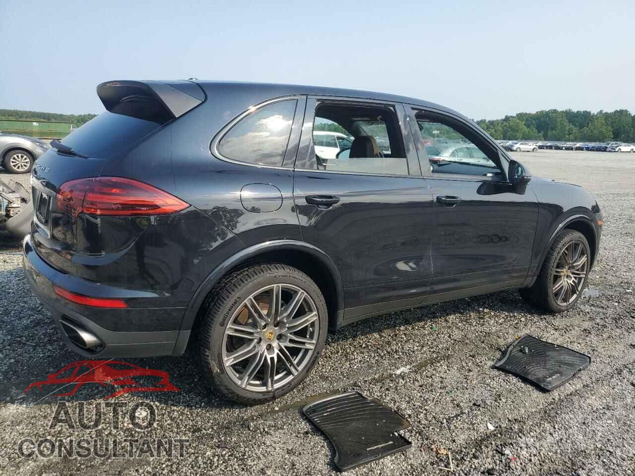 PORSCHE CAYENNE 2018 - WP1AA2A2XJKA05952