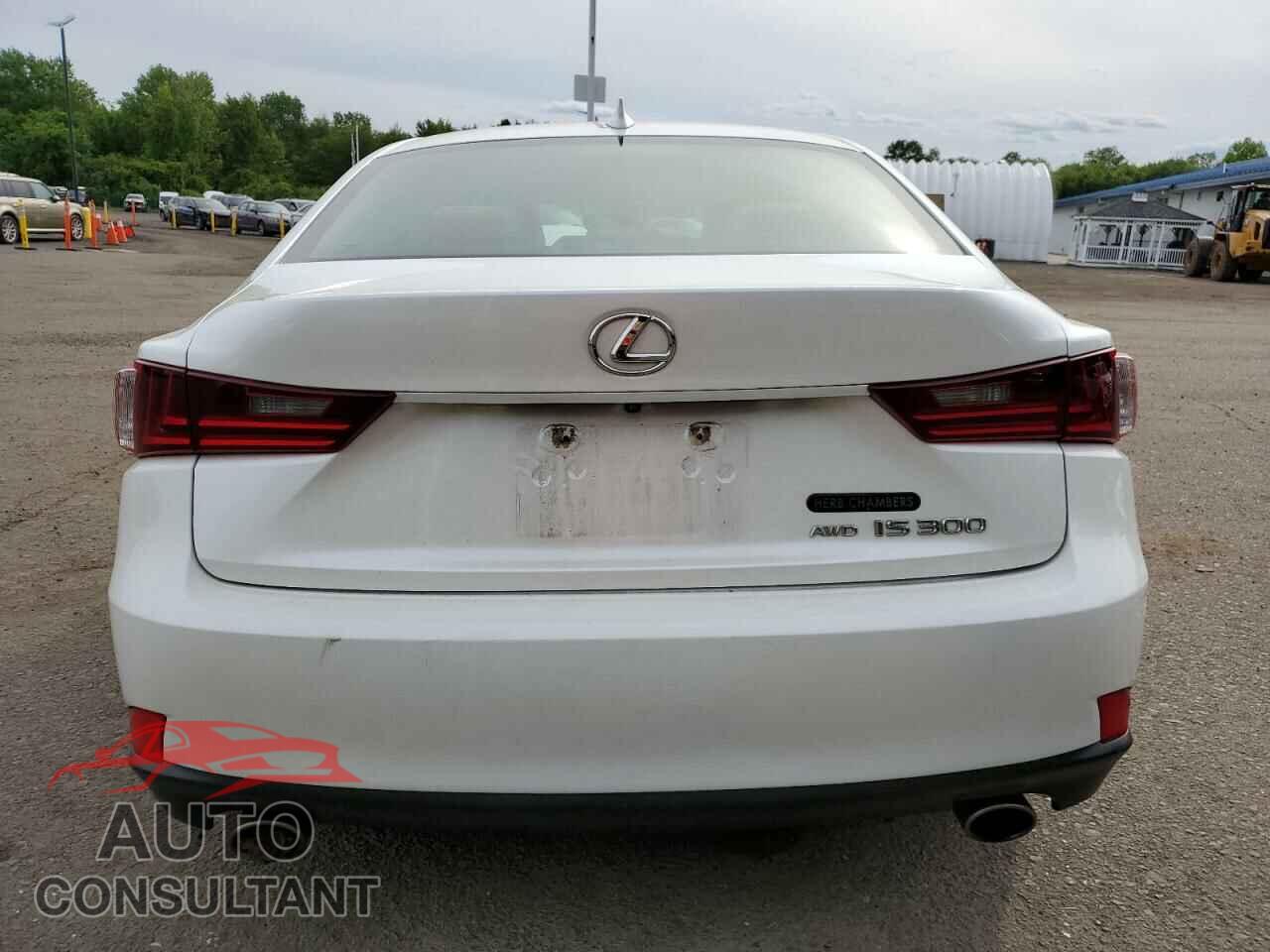 LEXUS IS 2016 - JTHCM1D2XG5010484