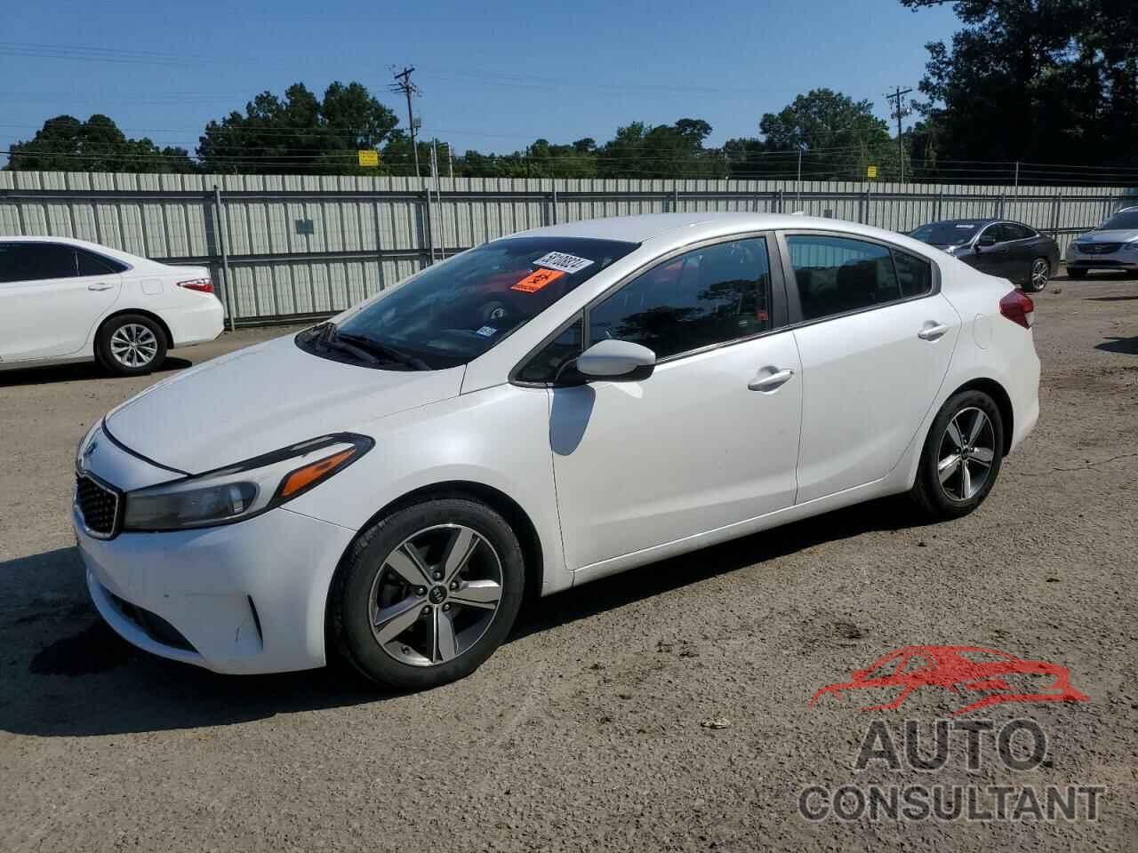 KIA FORTE 2018 - 3KPFL4A79JE240953