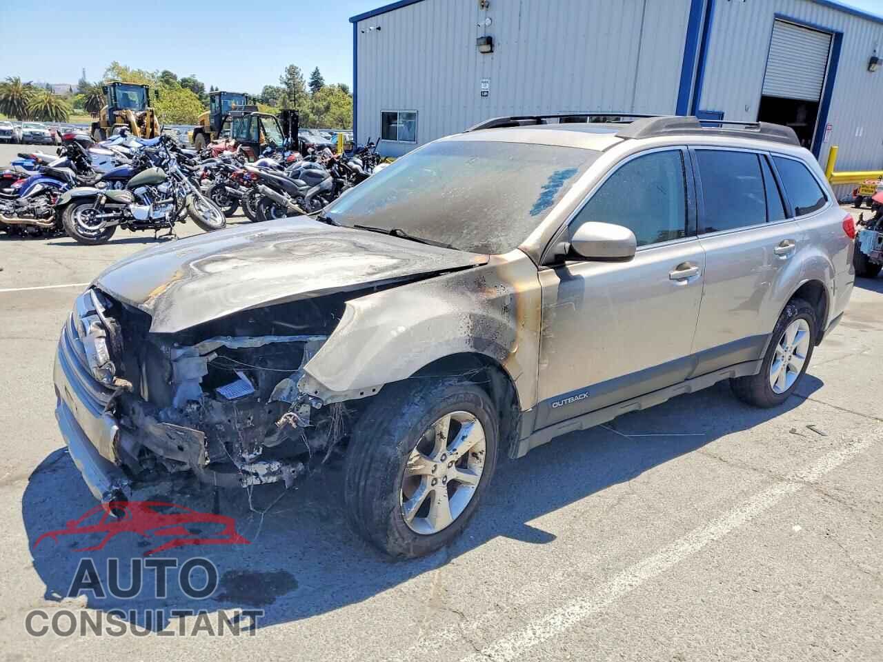 SUBARU OUTBACK 2014 - 4S4BRBLC5E3325695