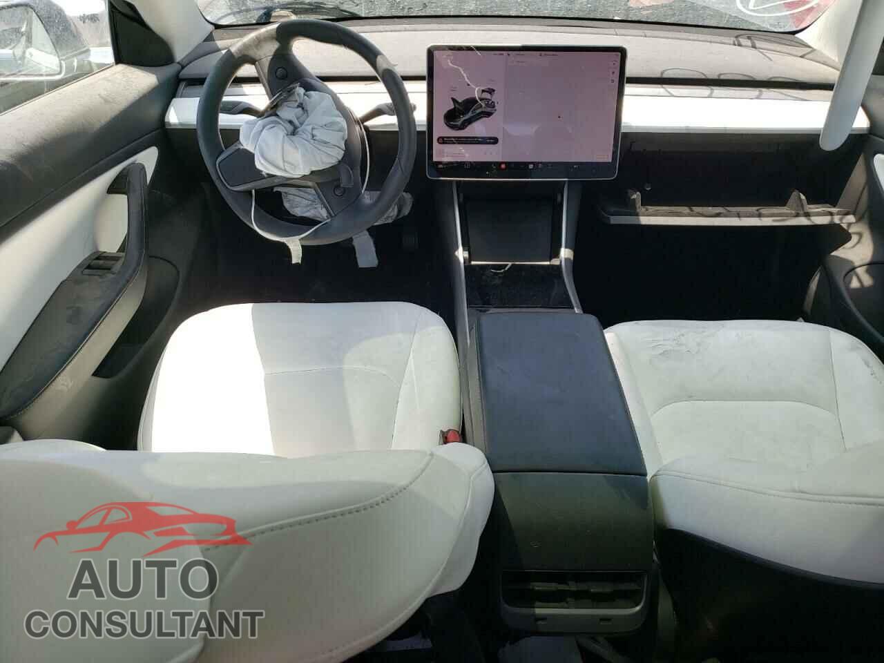 TESLA MODEL 3 2020 - 5YJ3E1EAXLF591112