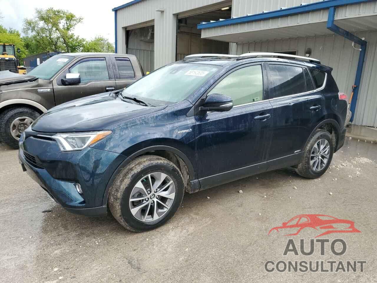 TOYOTA RAV4 2017 - JTMRJREV5HD125707