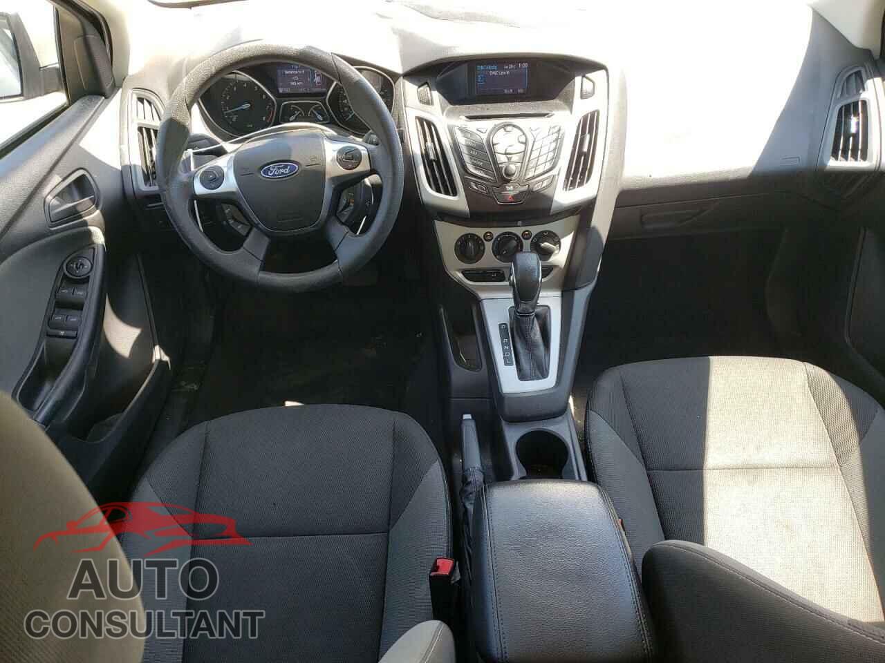FORD FOCUS 2012 - 1FAHP3F26CL199203