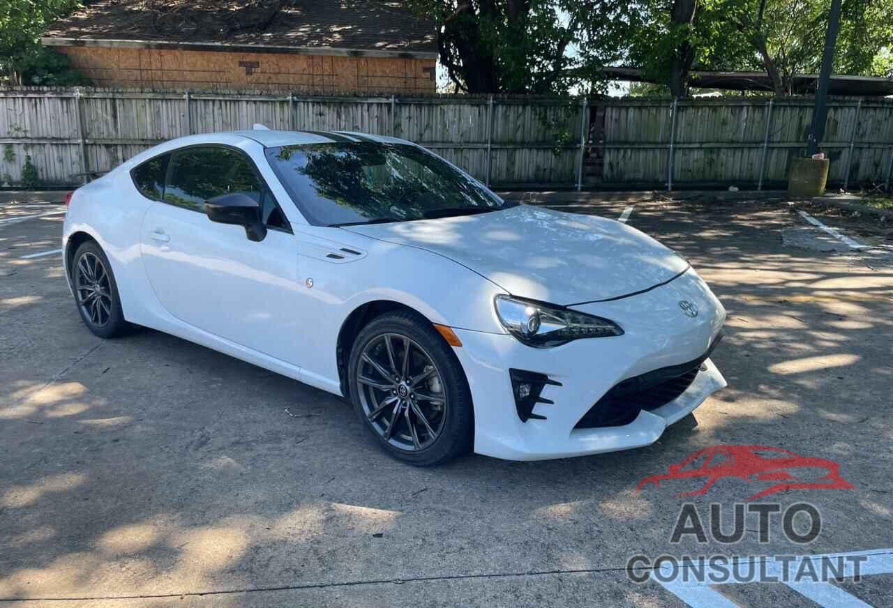 TOYOTA 86 2017 - JF1ZNAA13H9707077
