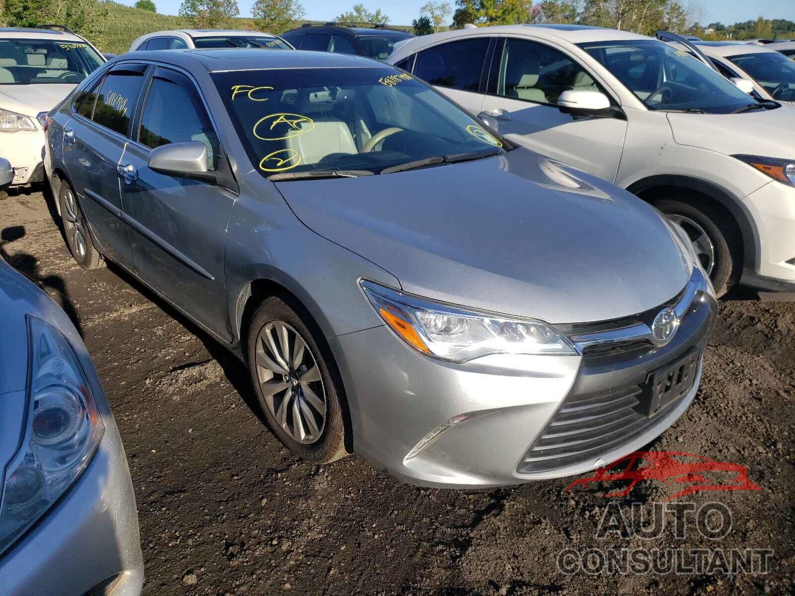 TOYOTA CAMRY 2017 - 4T1BK1FK5HU580458