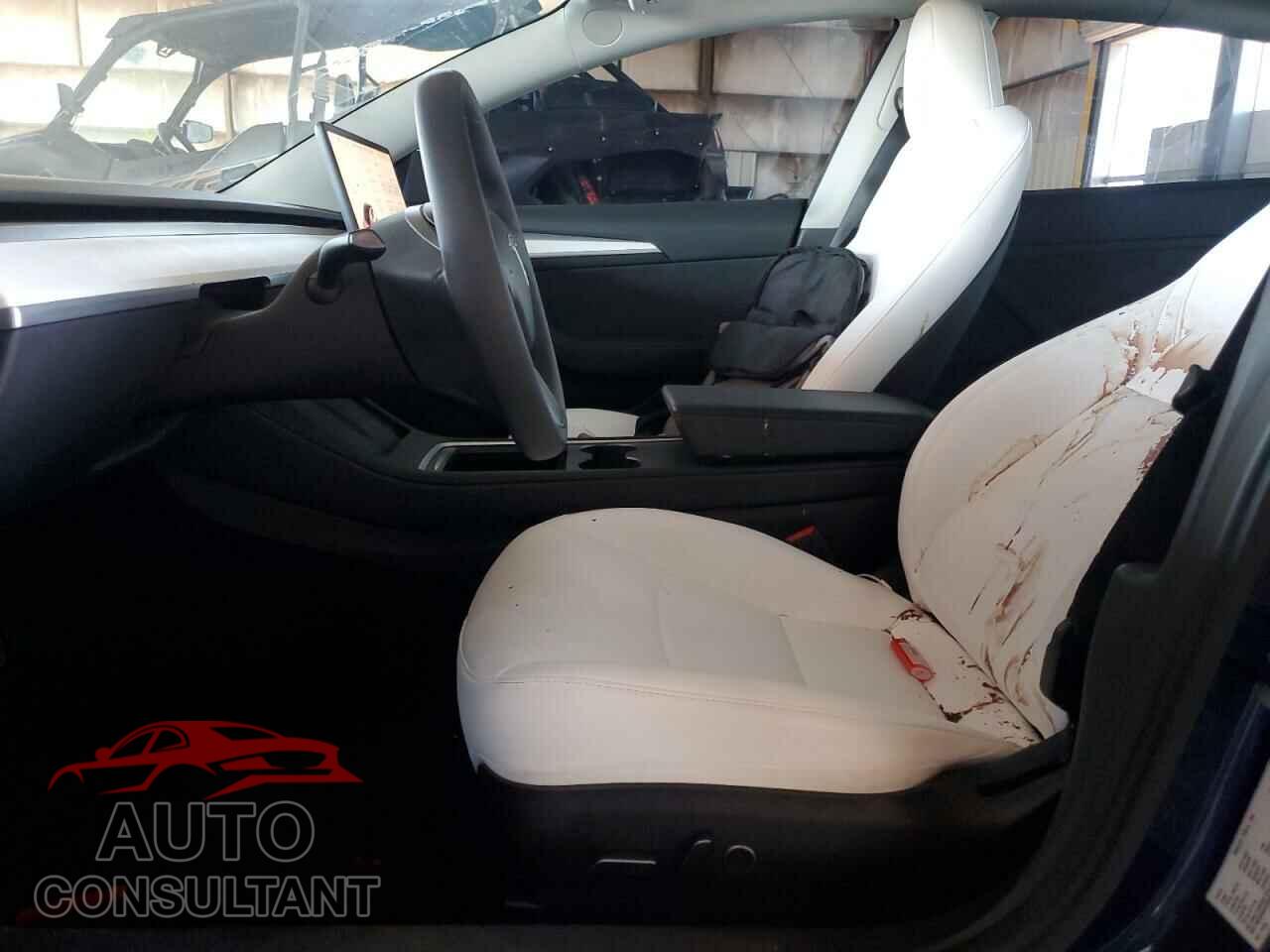 TESLA MODEL 3 2023 - 5YJ3E1EA0PF551644