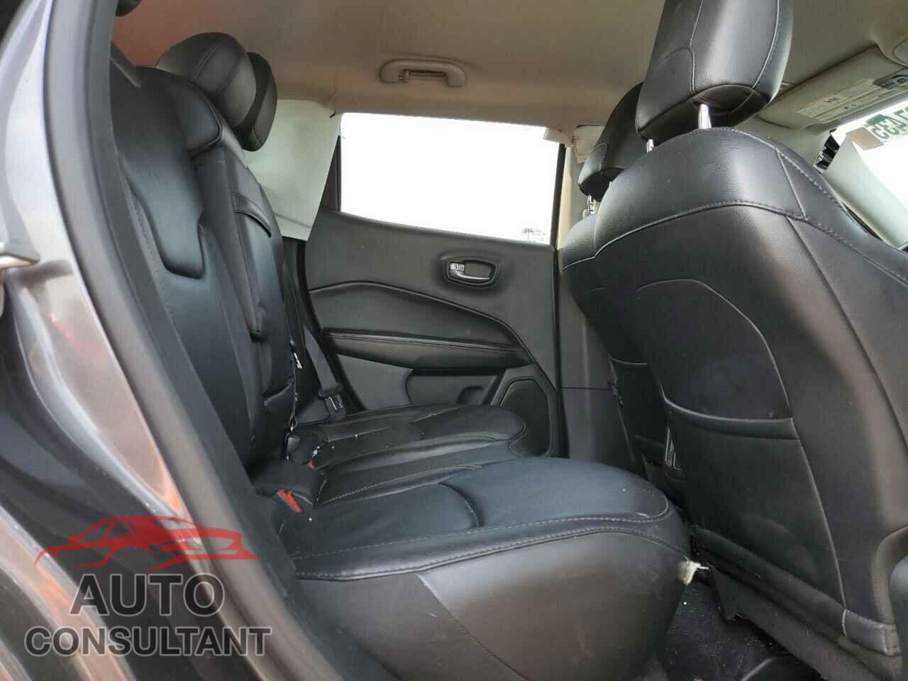 JEEP COMPASS 2019 - 3C4NJDCB7KT766515