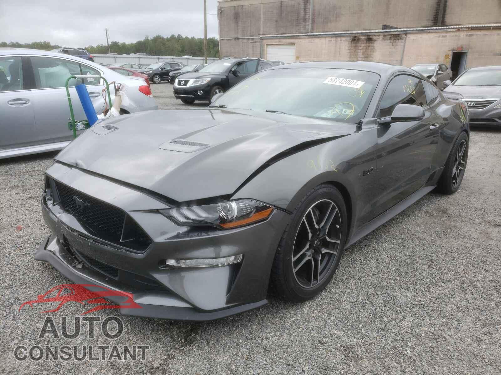 FORD MUSTANG 2018 - 1FA6P8CFXJ5121603