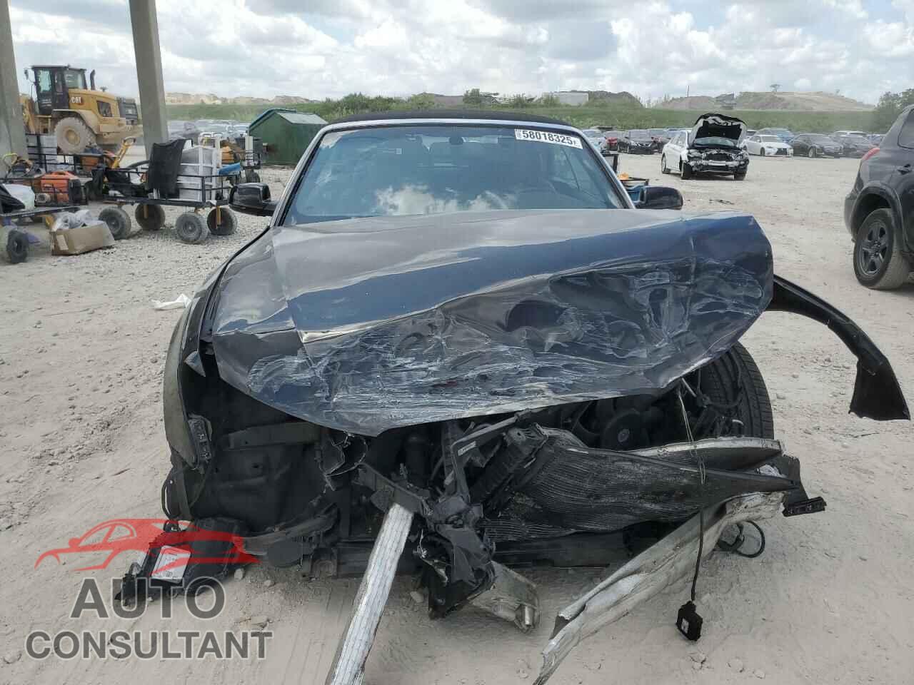 AUDI A5 2014 - WAUCFAFH7EN009400