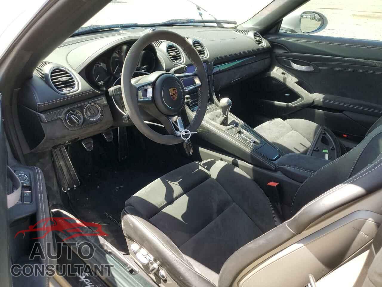 PORSCHE BOXSTER 2020 - WP0CC2A89LS240581
