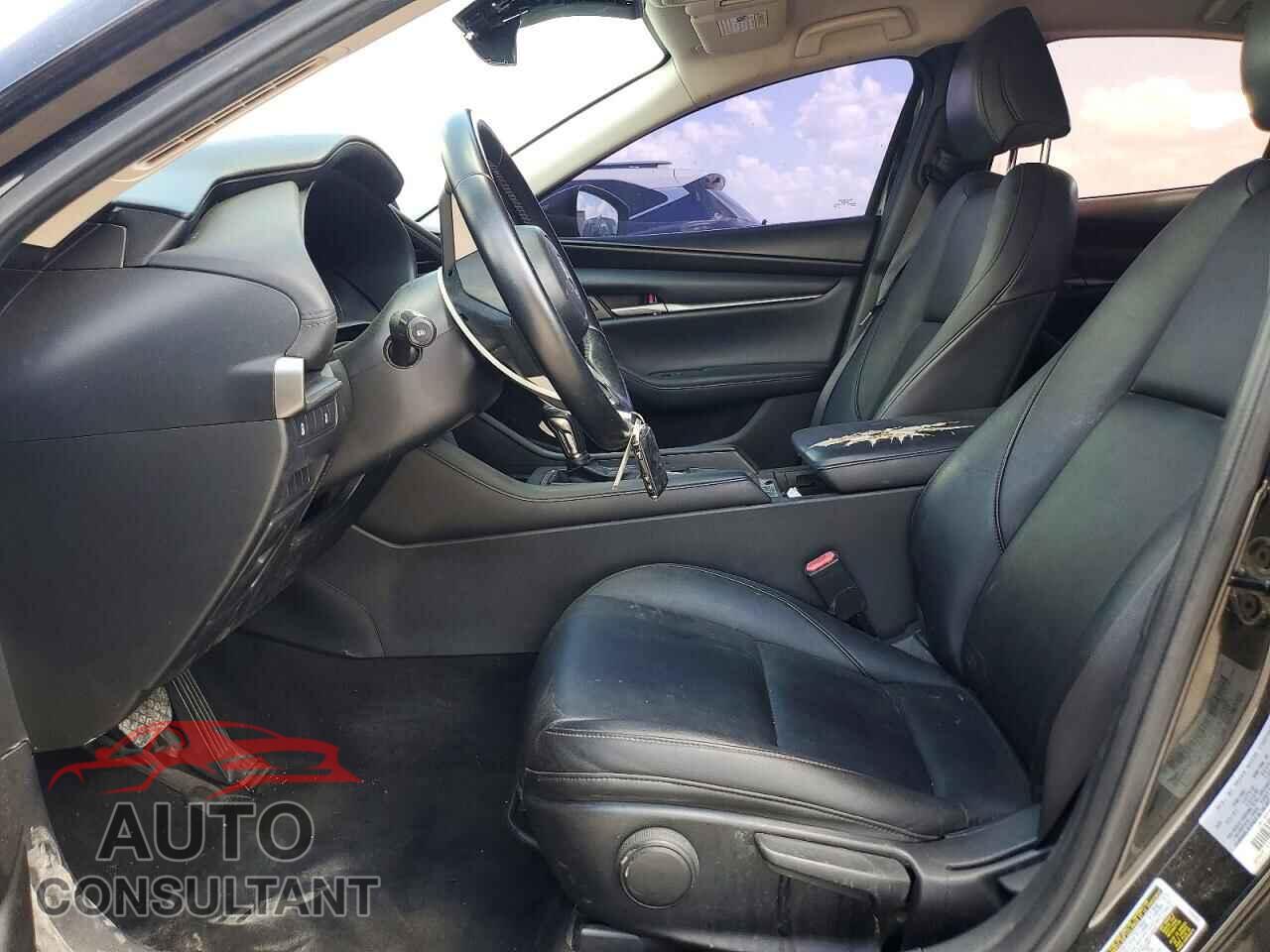 MAZDA 3 2021 - JM1BPABL5M1337068