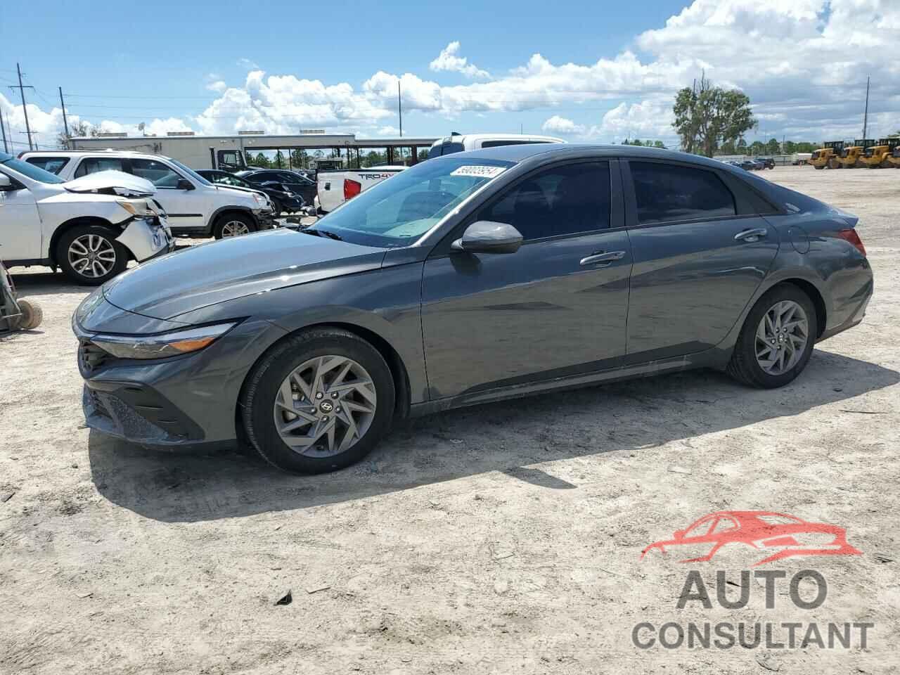 HYUNDAI ELANTRA 2024 - KMHLM4DGXRU657549