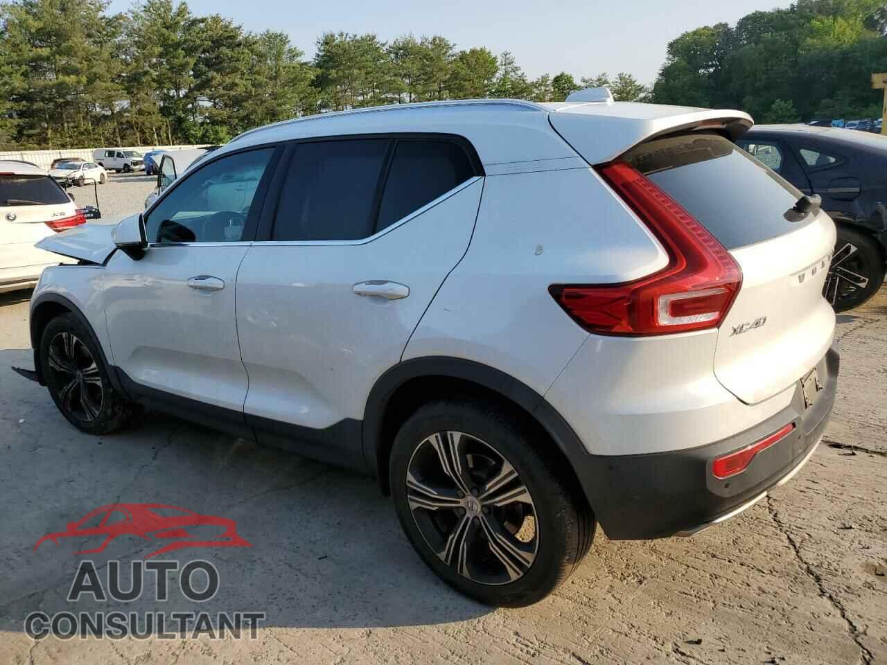 VOLVO XC40 2019 - YV4AC2HL8K2076379