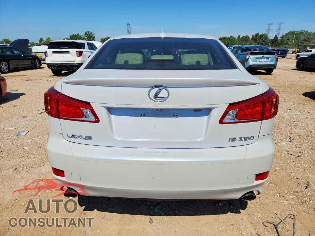 LEXUS IS 2010 - JTHBF5C29A5119895