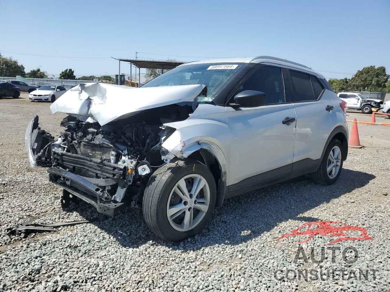 NISSAN KICKS 2019 - 3N1CP5CU1KL532399