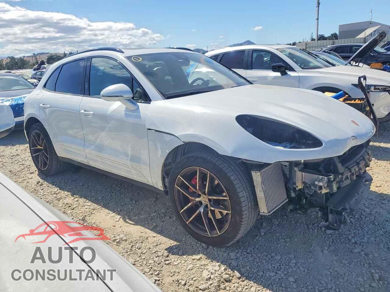 PORSCHE MACAN 2022 - WP1AG2A52NLB23048