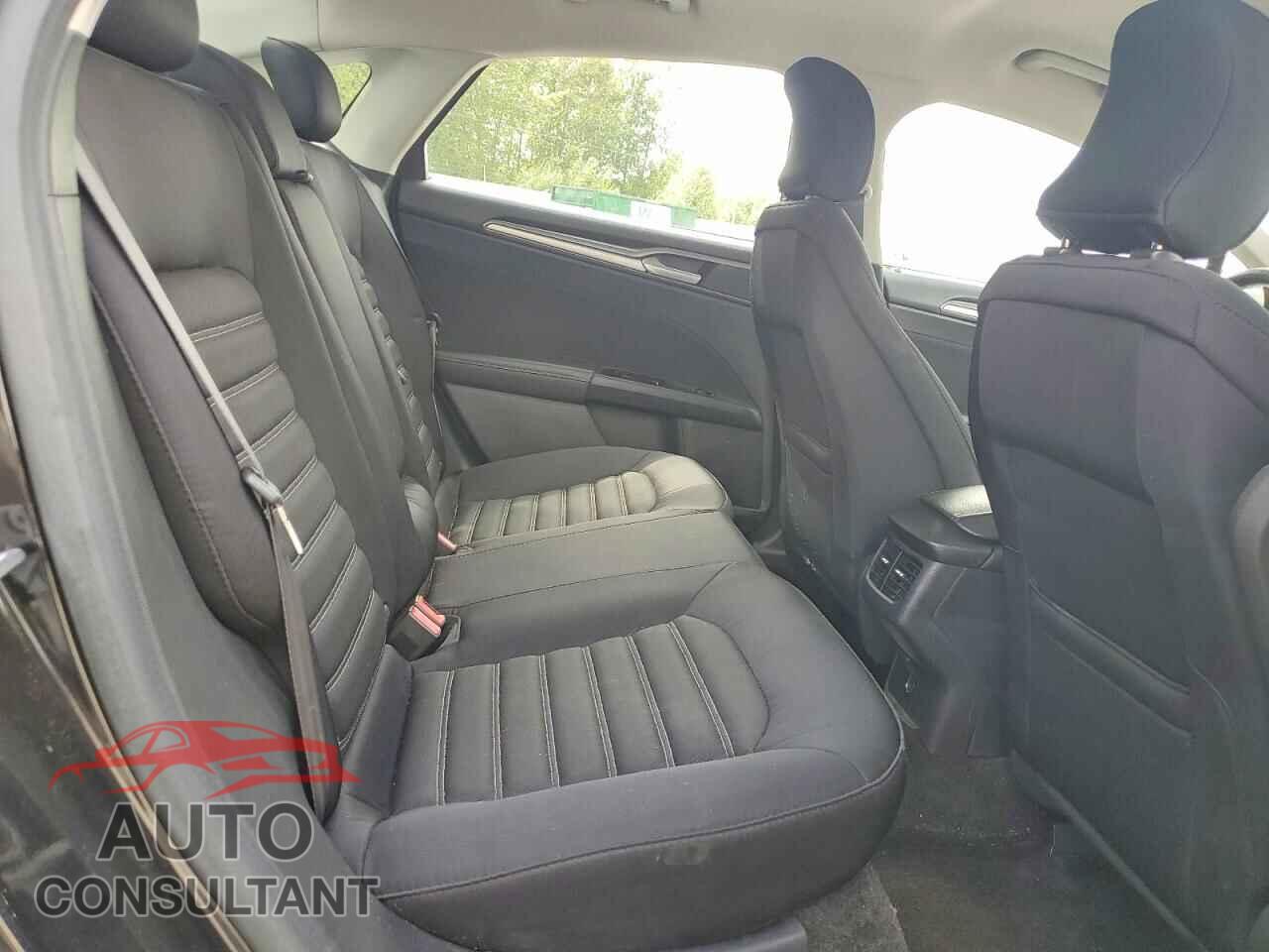 FORD FUSION 2015 - 1FA6P0H71F5119040
