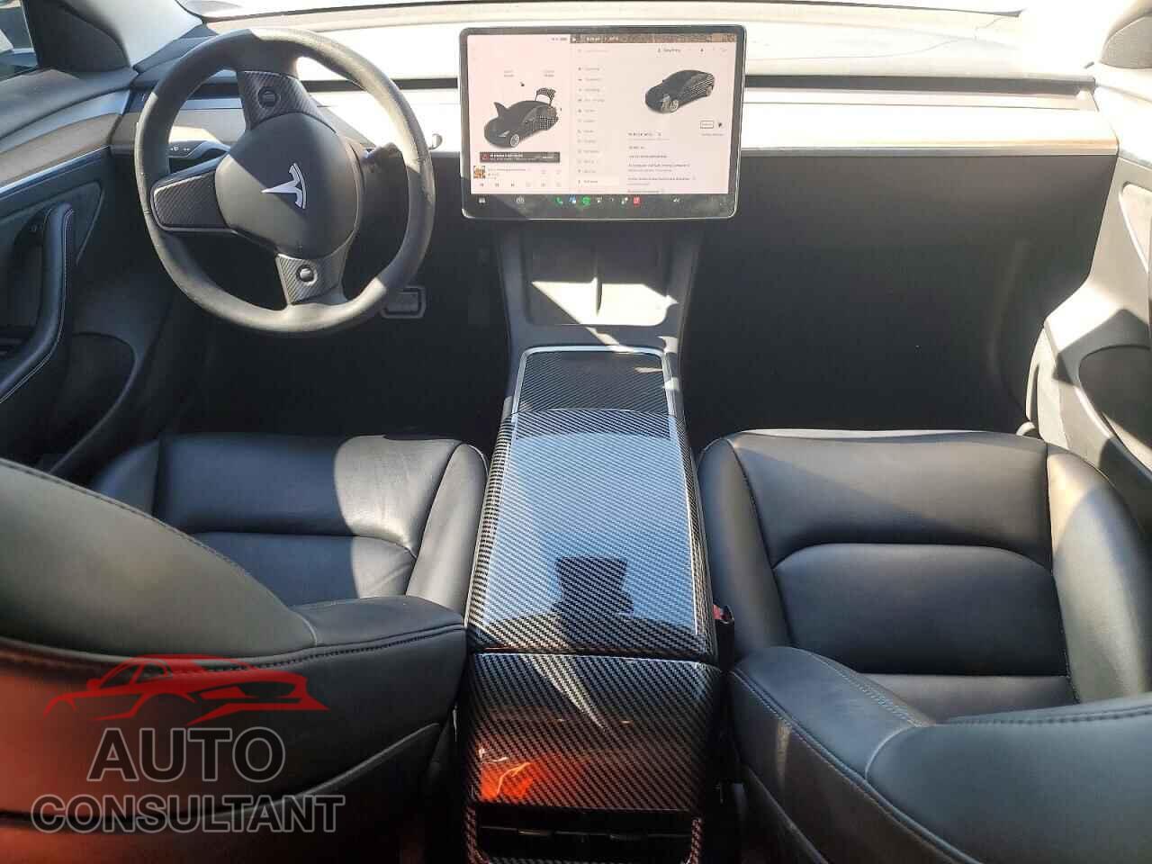 TESLA MODEL 3 2021 - 5YJ3E1EAXMF087483