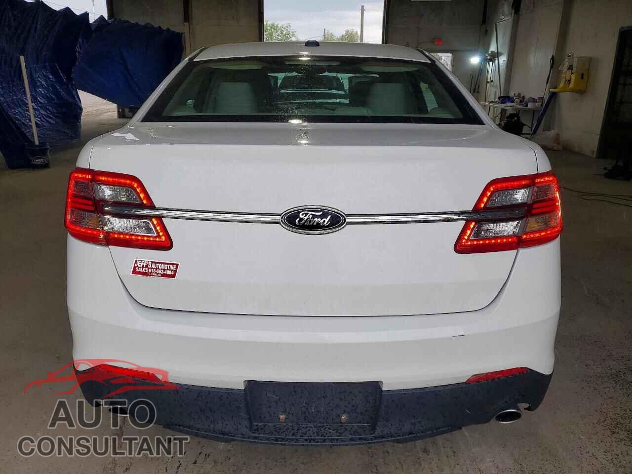 FORD TAURUS 2014 - 1FAHP2D84EG161000