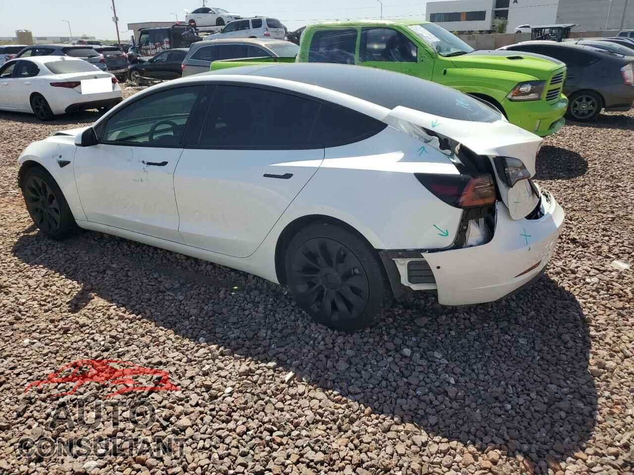 TESLA MODEL 3 2022 - 5YJ3E1EB5NF294017