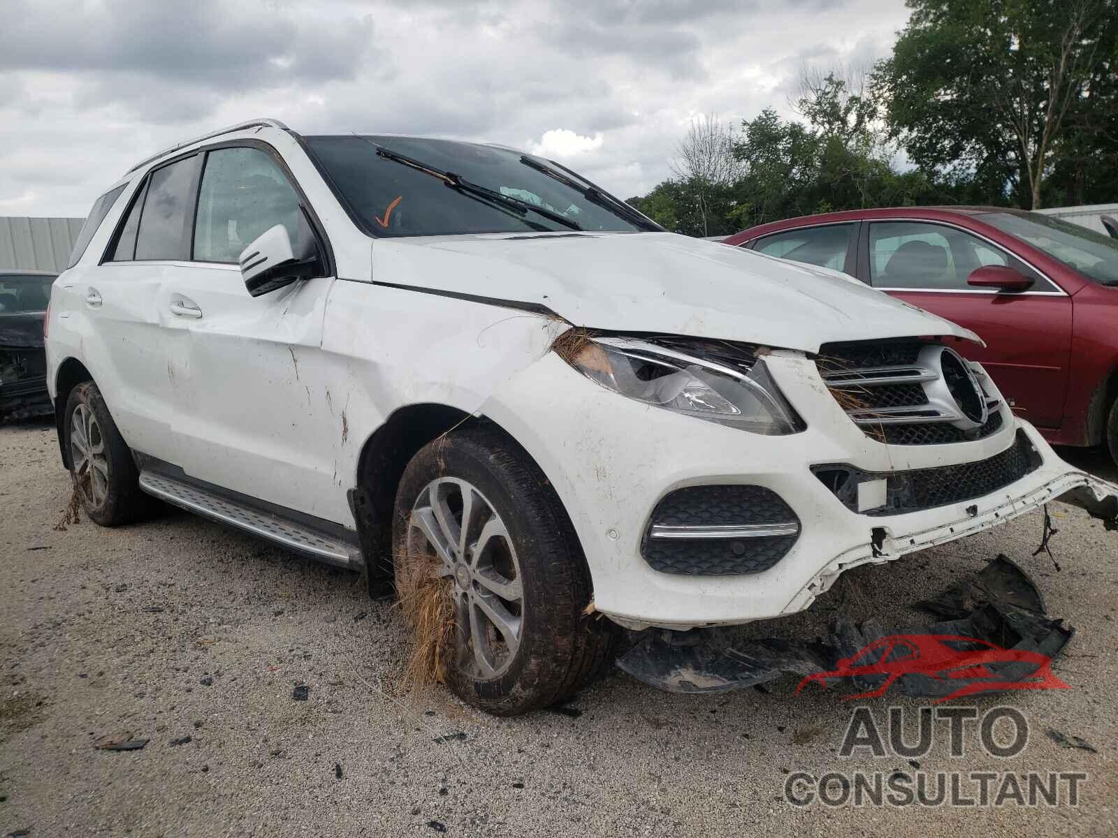 MERCEDES-BENZ GLE-CLASS 2017 - 4JGDA5HB4HA821556