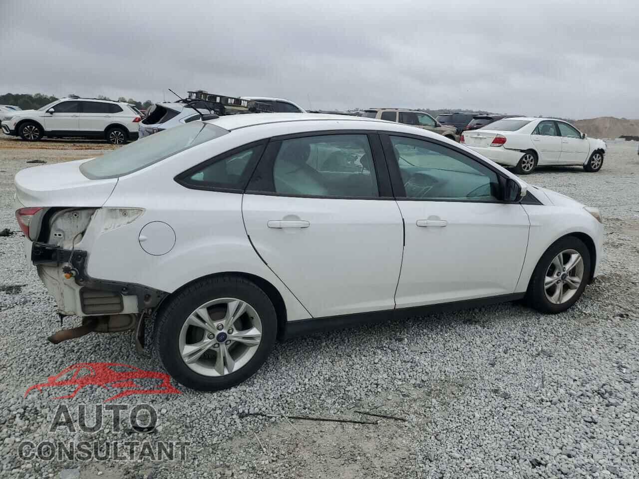 FORD FOCUS 2014 - 1FADP3F23EL334400