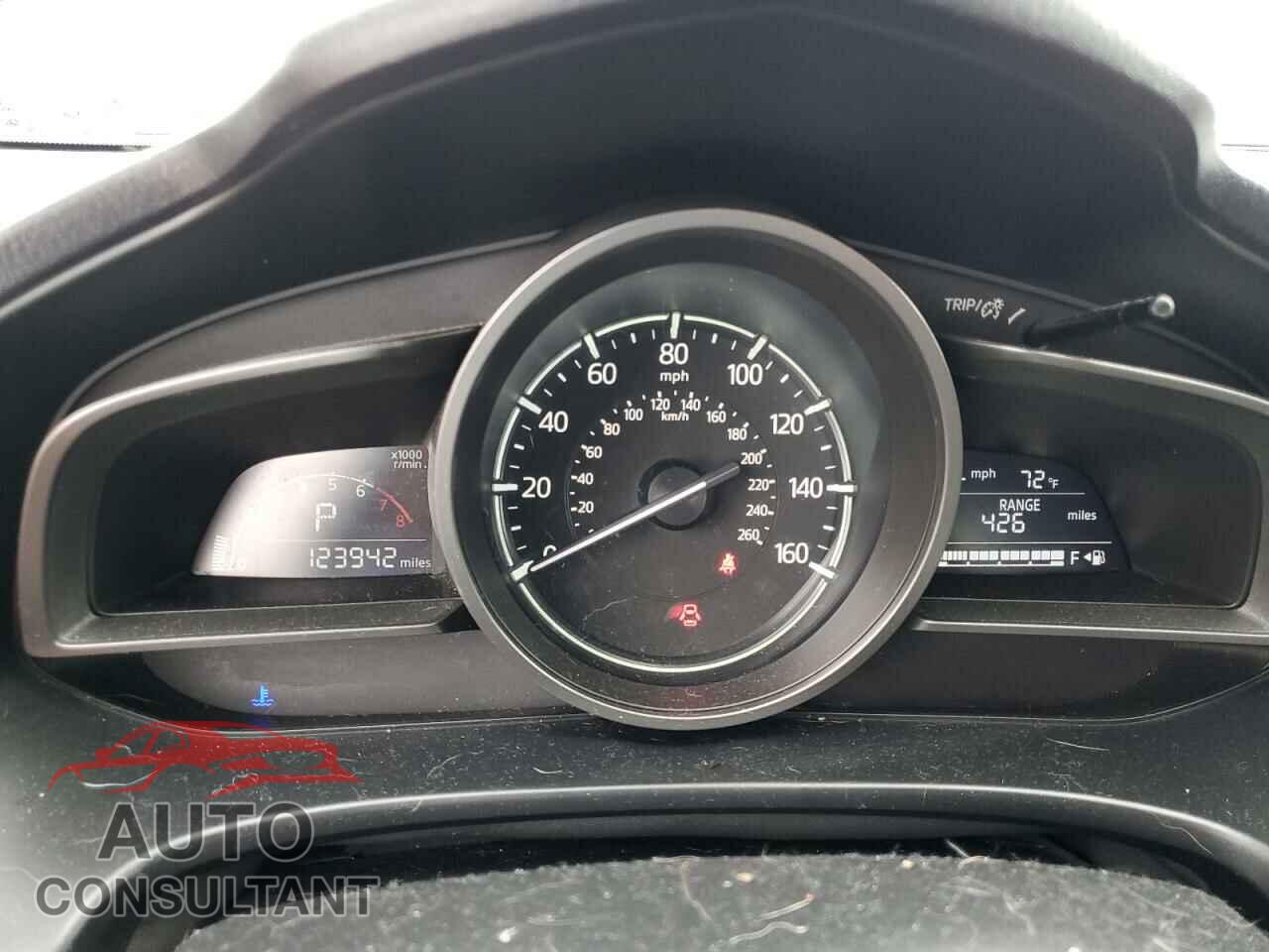 MAZDA 3 2017 - 3MZBN1V75HM111851