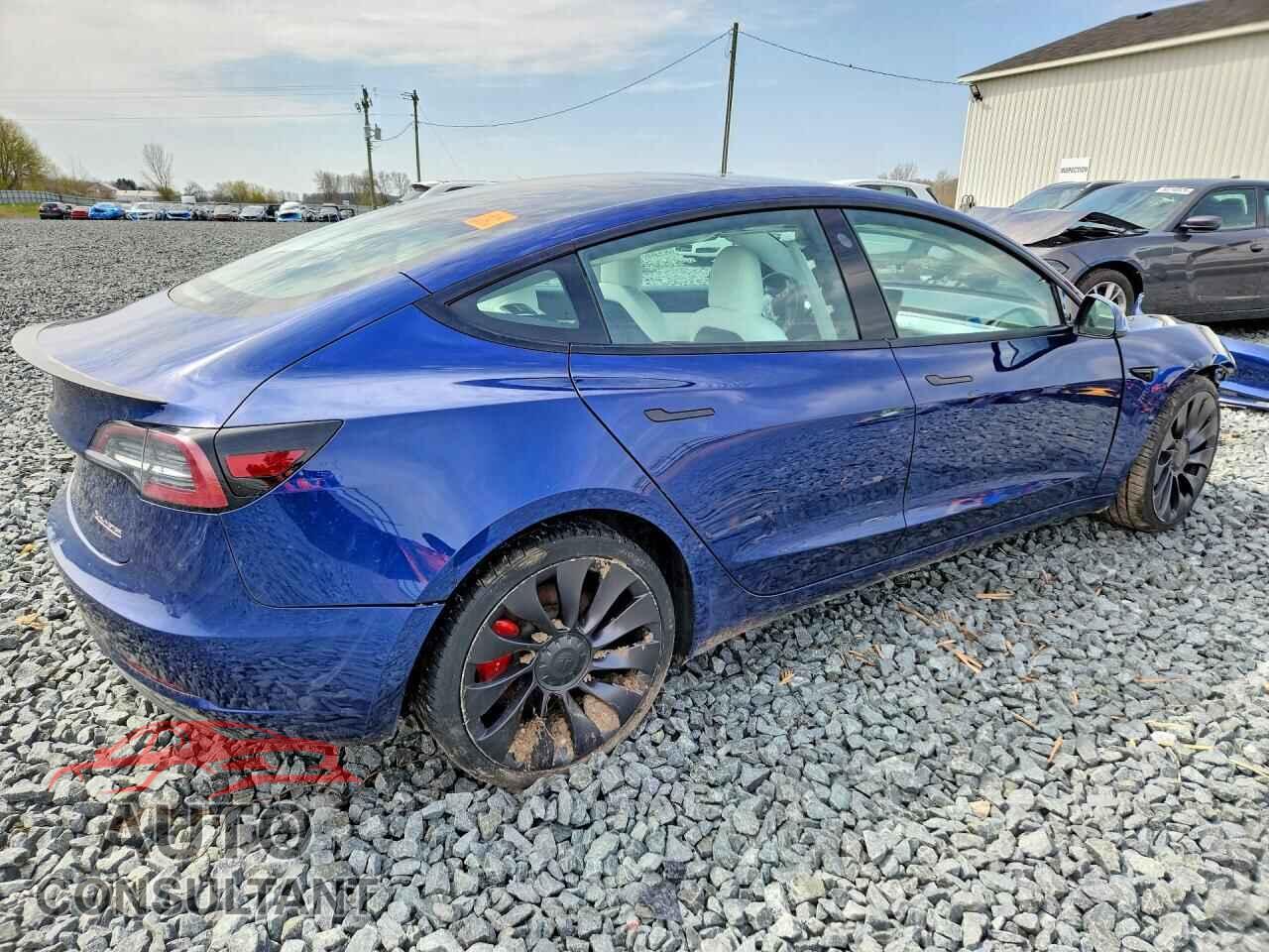 TESLA MODEL 3 2021 - 5YJ3E1EC8MF849551