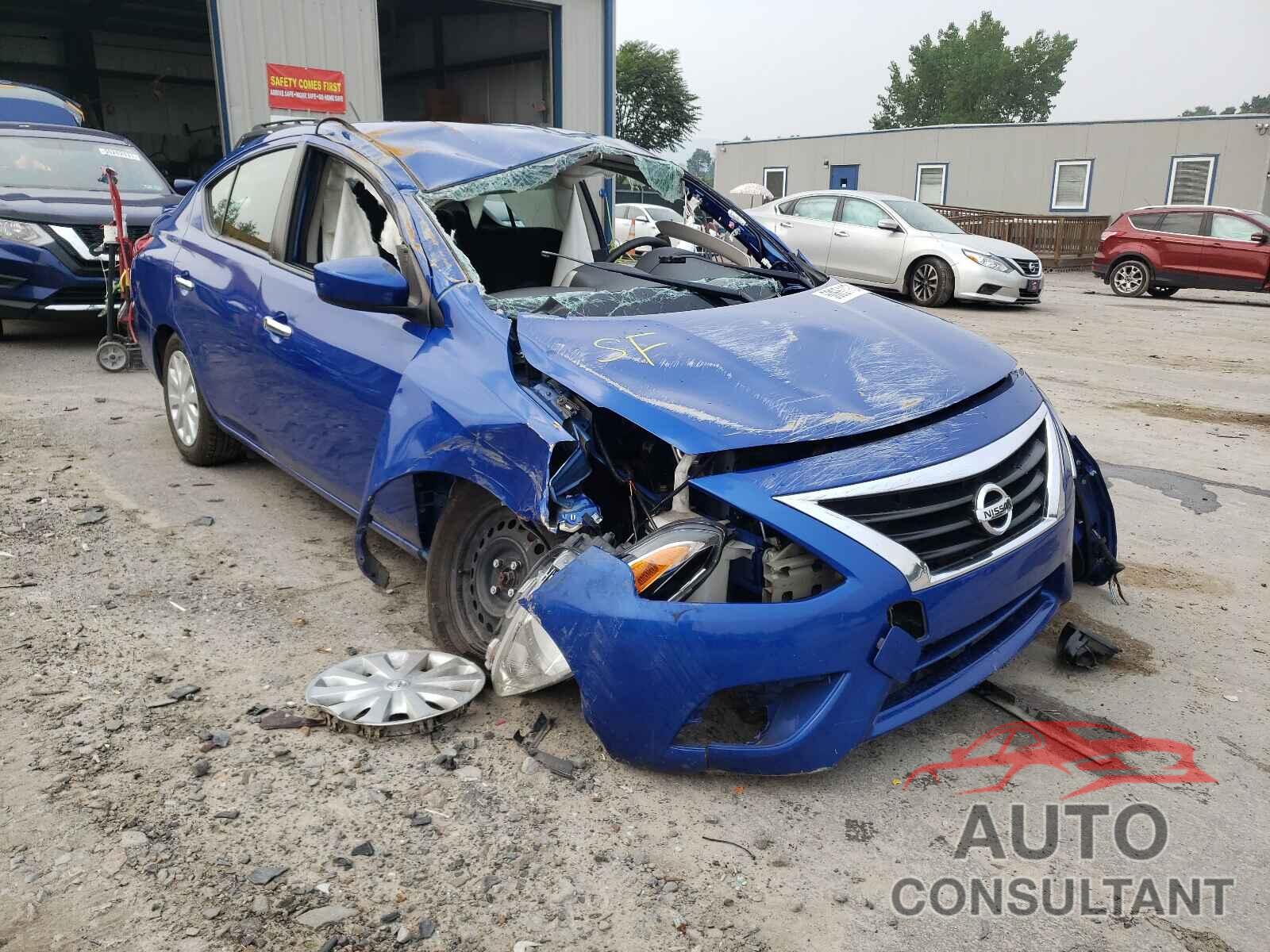 NISSAN VERSA 2017 - 3N1CN7AP9HL897503