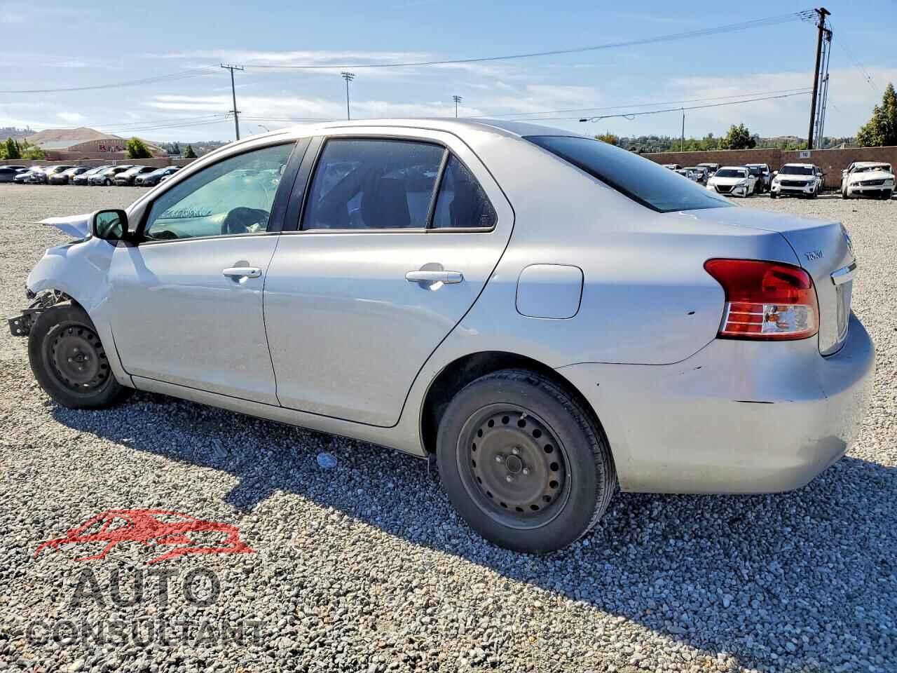 TOYOTA YARIS 2010 - JTDBT4K33A4079110